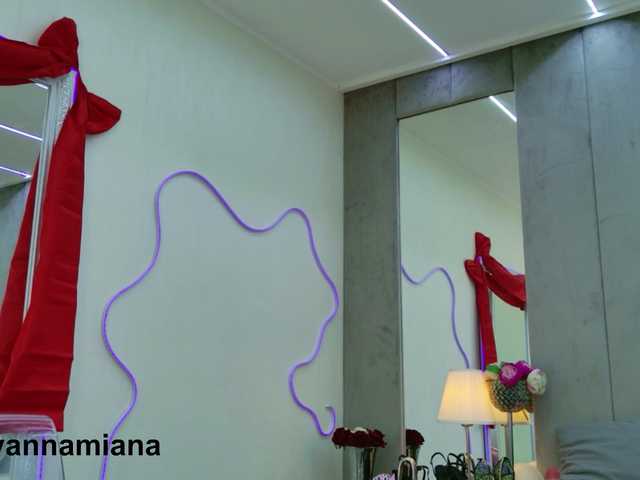 Gratis Live Sexcam mit YannaMiana YannaMiana