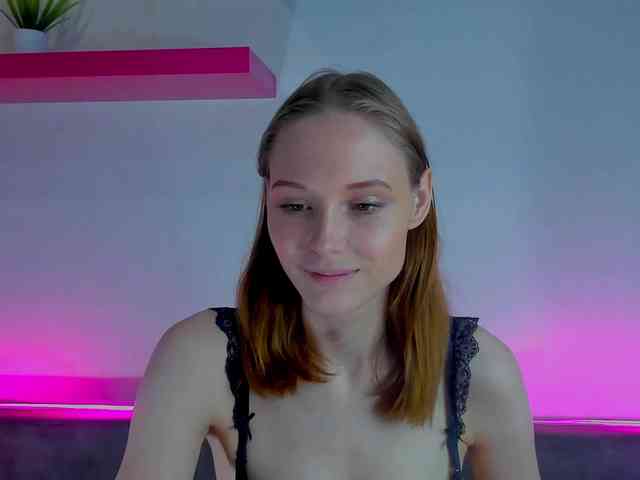 GinaLovely webcam