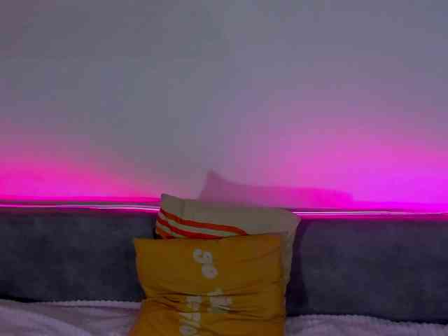 GinaLovely webcam