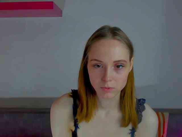 GinaLovely webcam