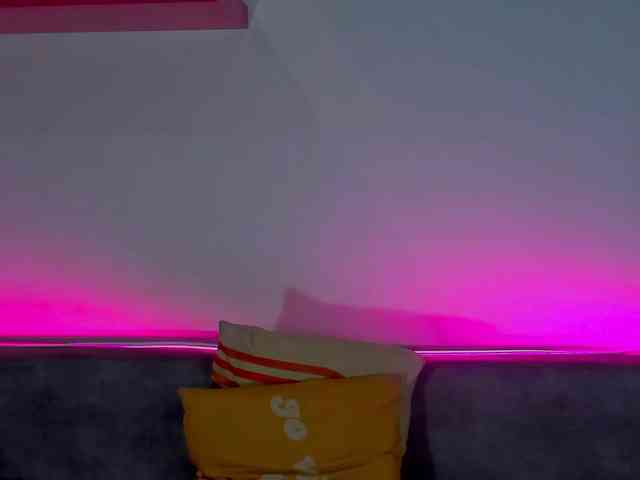 GinaLovely webcam
