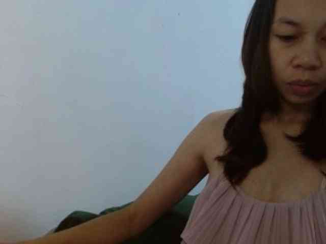 ArianneHeart webcam