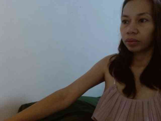 ArianneHeart webcam