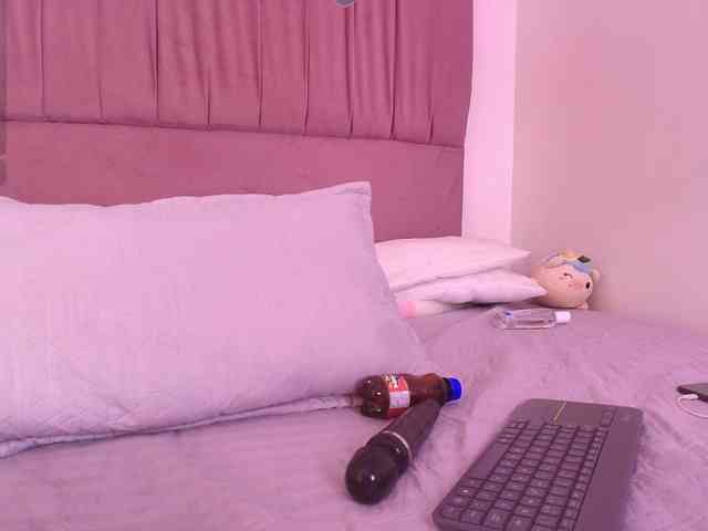 nathalyasummer webcam