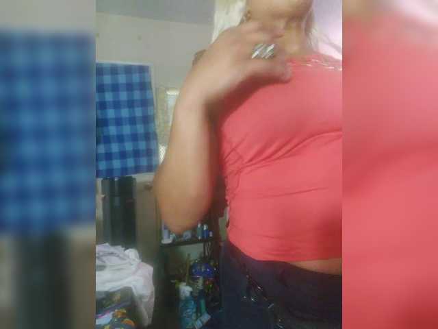 MonaRed2 webcam