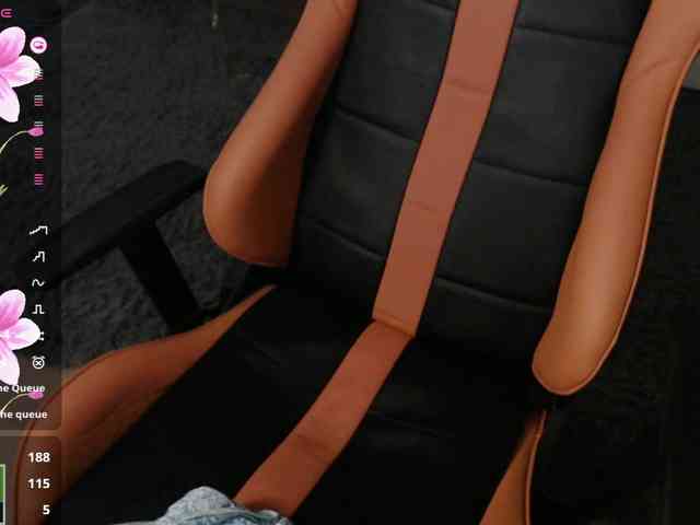 crystalyss webcam