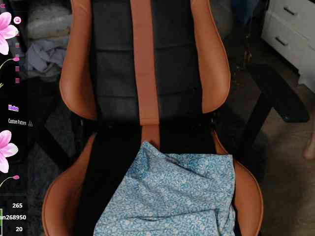 crystalyss webcam