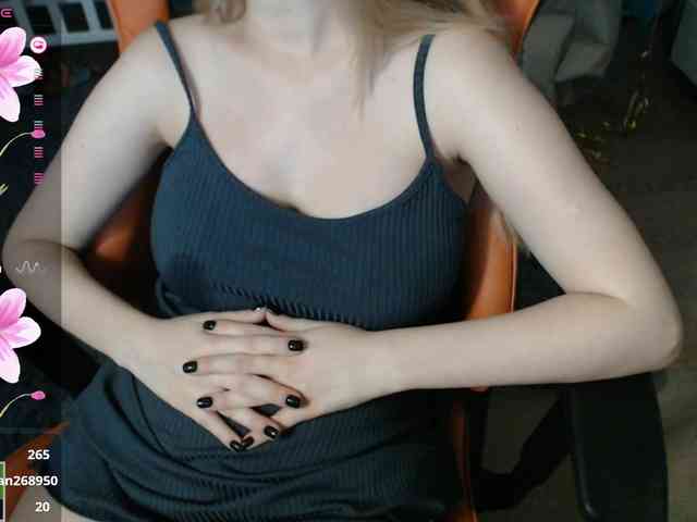 crystalyss webcam
