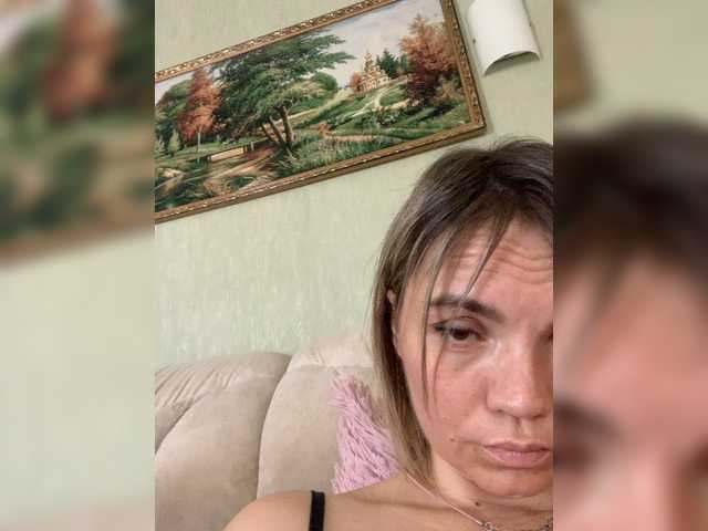 Ella-Pearlie webcam