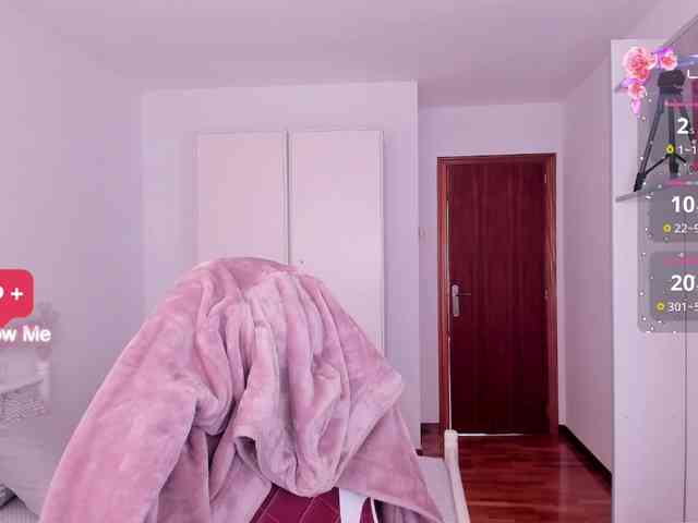 DominaDeivis webcam