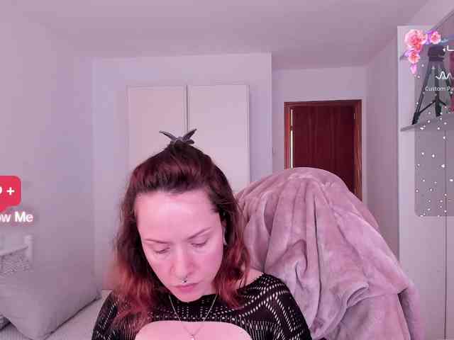 DominaDeivis webcam