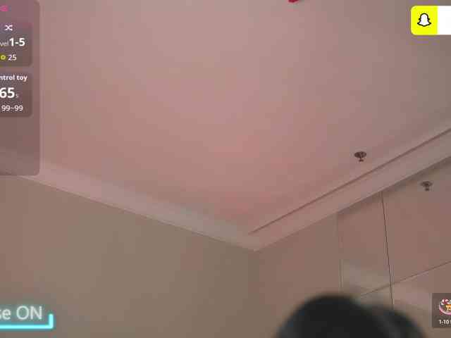MadisonColes webcam
