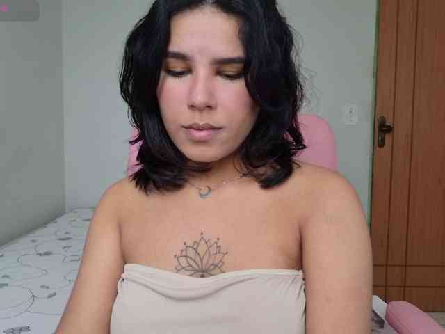 ninapego webcam