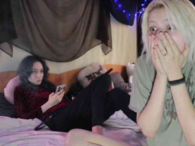 Nagito_Komaeda webcam
