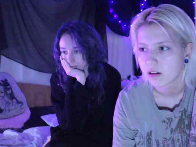 Nagito_Komaeda webcam