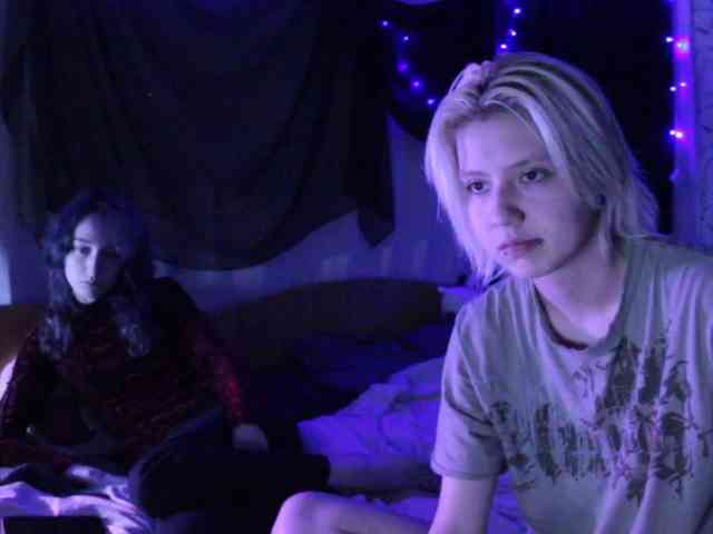 Nagito_Komaeda webcam