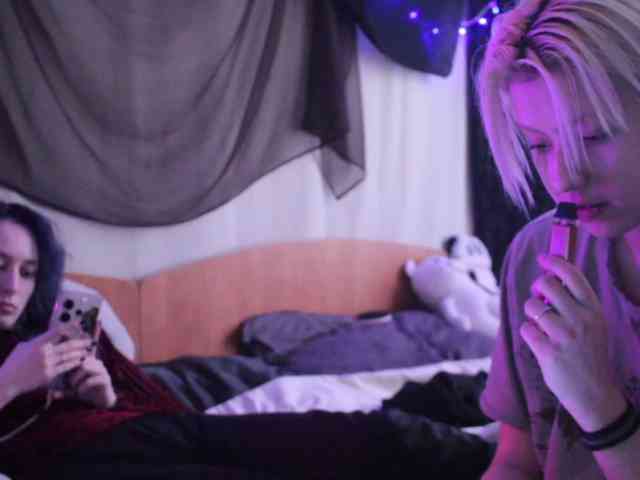 Nagito_Komaeda webcam