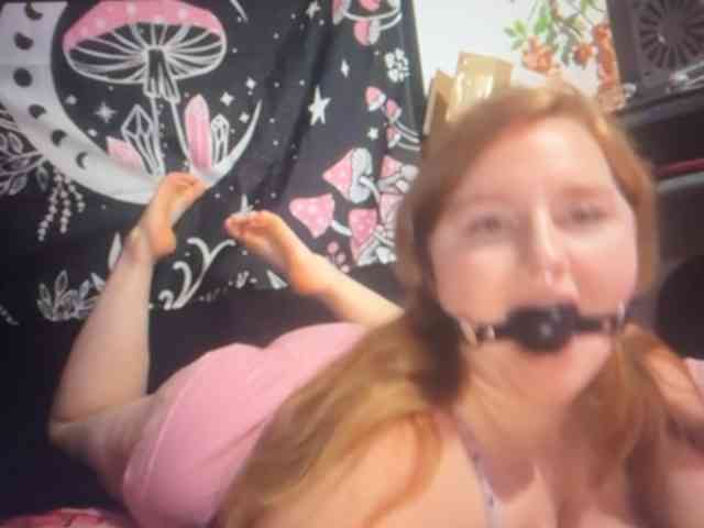 thickgingergoddess webcam