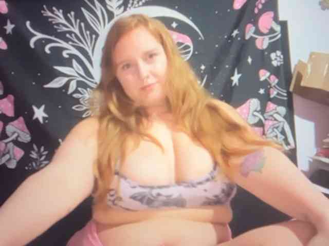 thickgingergoddess webcam