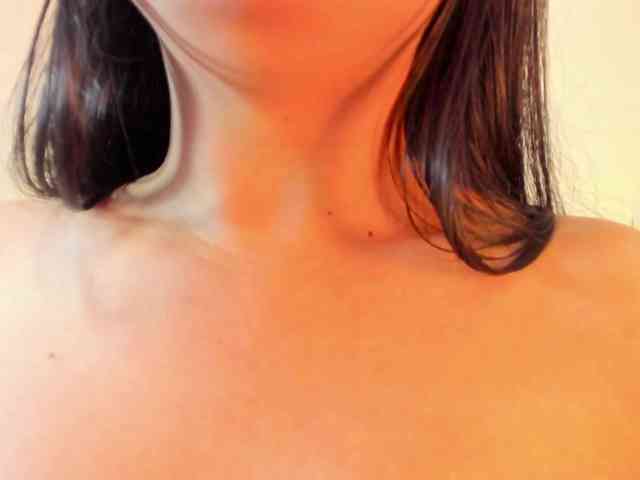 soofiiathooner webcam