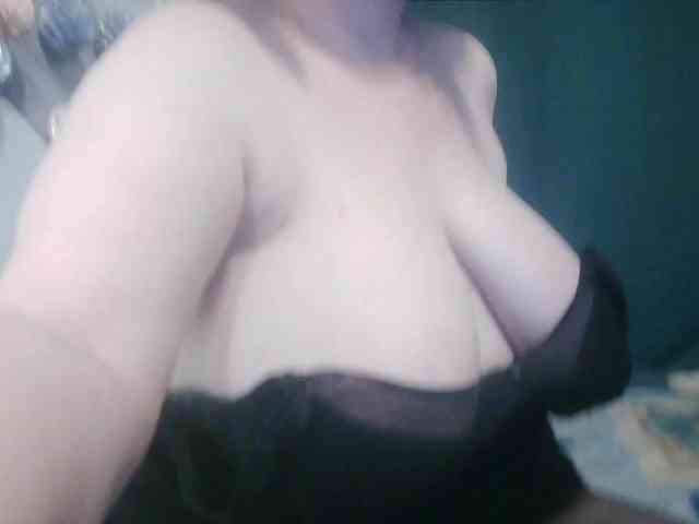 Yagodka78 webcam