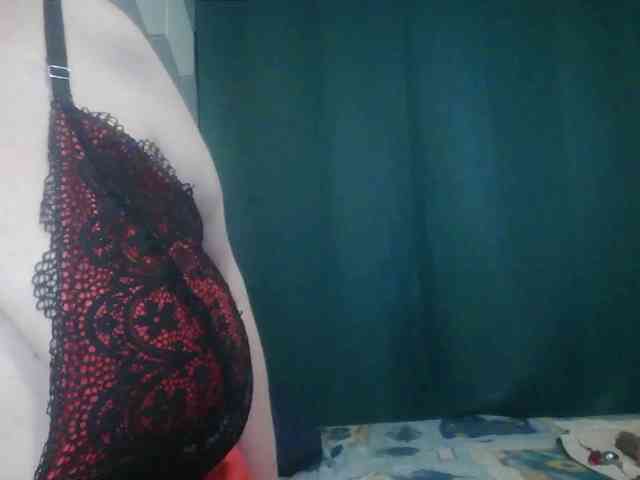 Yagodka78 webcam