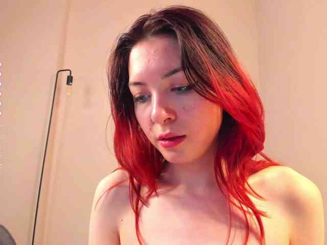 Pussy-Pikmi webcam