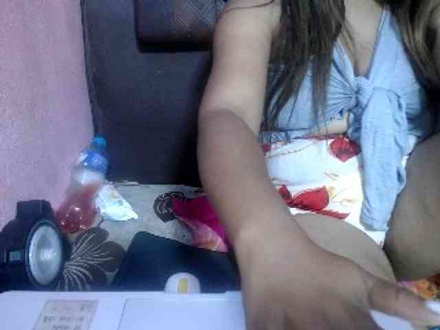 jenniella webcam