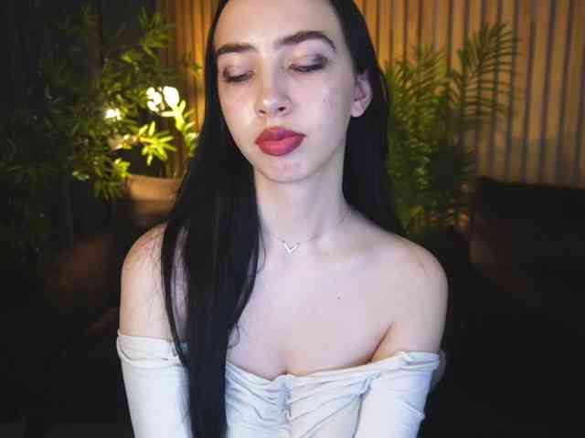WildKittenX webcam