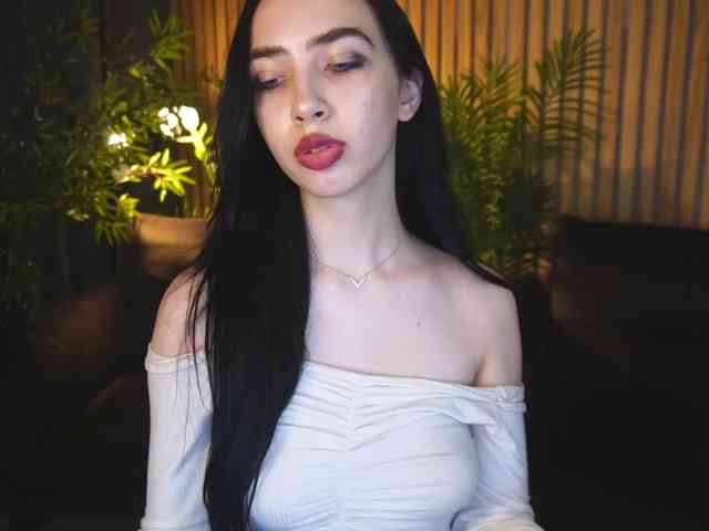 WildKittenX webcam