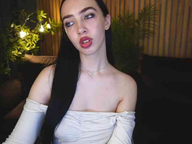 WildKittenX webcam