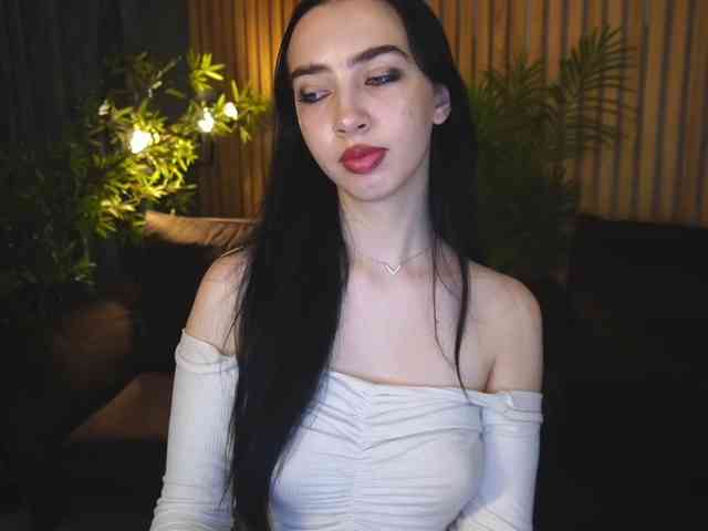 WildKittenX webcam