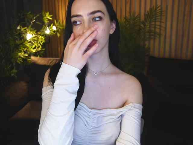 WildKittenX webcam
