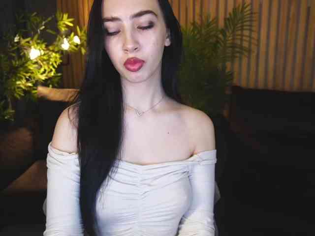WildKittenX webcam
