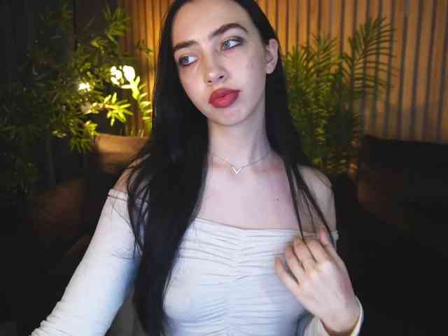 WildKittenX webcam