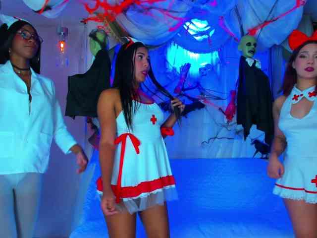 hotties-kittens webcam