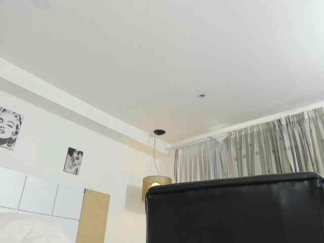 ElectraRhodes webcam