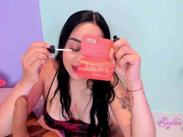 Sophiie-Vega webcam