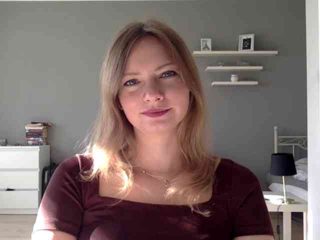 kissMillie webcam