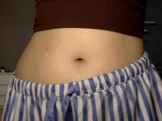 kissMillie webcam