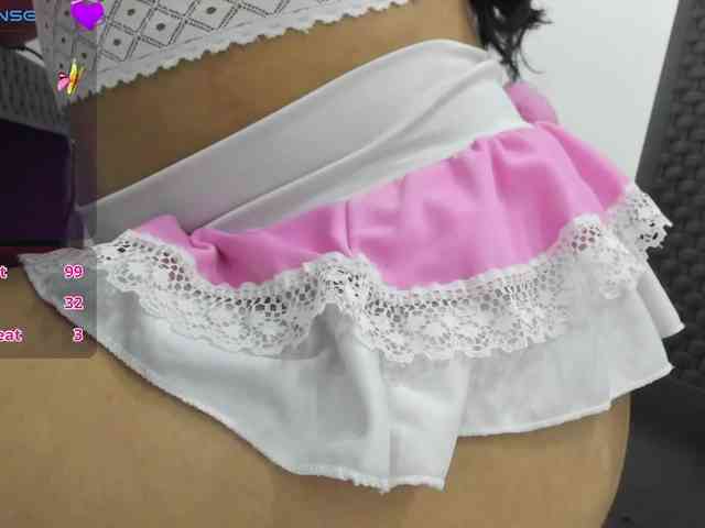Georgina-Cross webcam