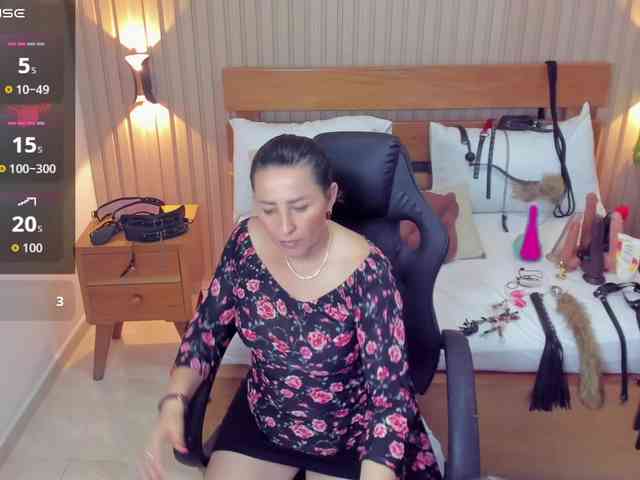 luciana-ballesteros webcam