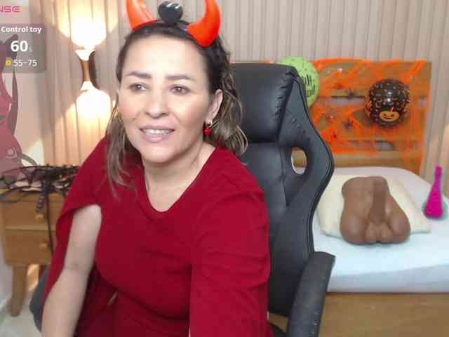 luciana-ballesteros webcam