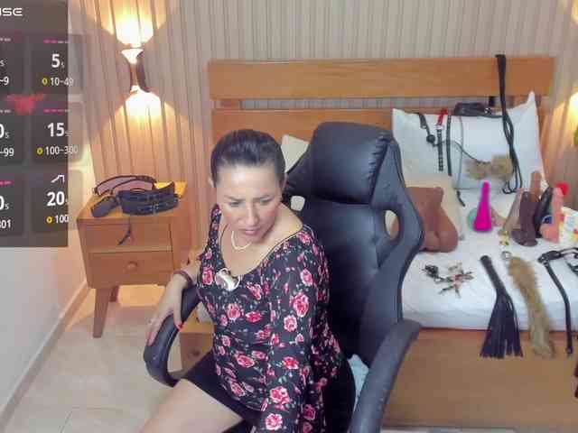 luciana-ballesteros webcam