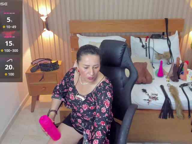 luciana-ballesteros webcam