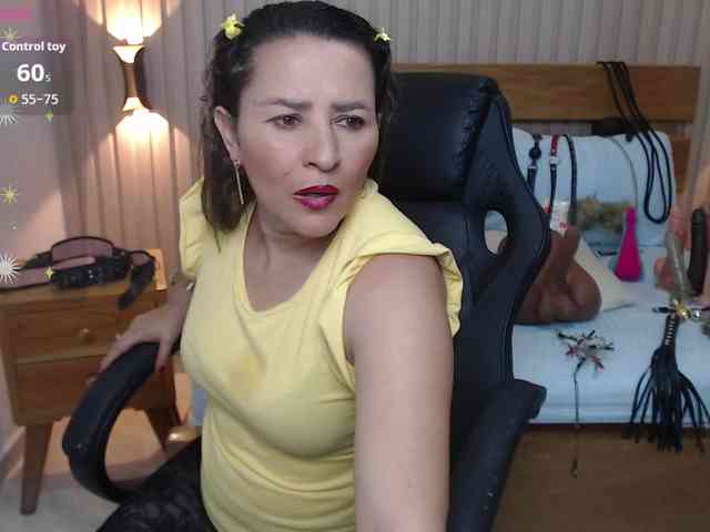 luciana-ballesteros webcam