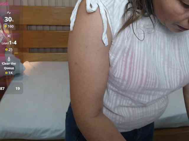 luciana-ballesteros webcam