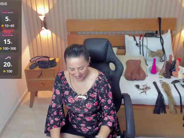 luciana-ballesteros webcam