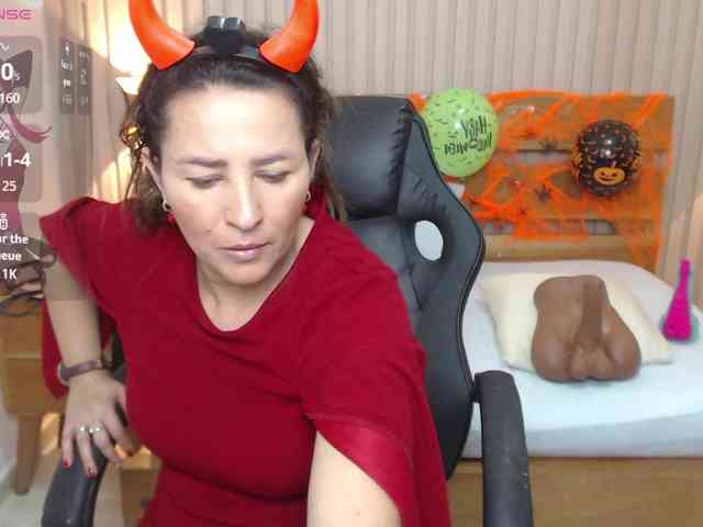 luciana-ballesteros webcam