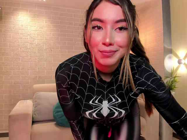 MaddisonCollins webcam